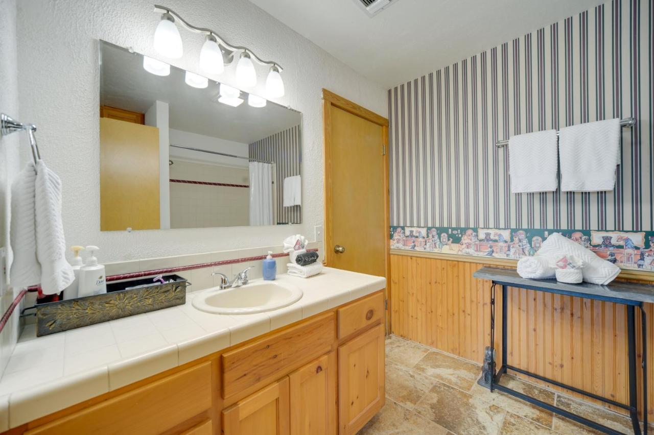 Fredericksburg Retreat With Private Hot Tub And Patio! Villa Exterior photo